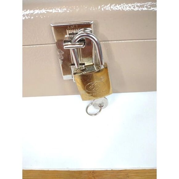 File Box Card File Vintage Buddy Products Tan Metal  10 x 9 3/4 x 4  Padlock Key - Picture 3 of 16